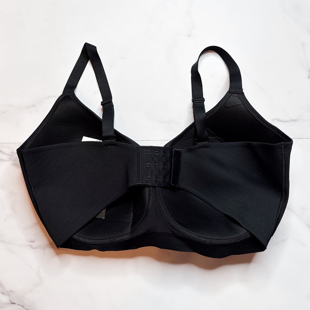 NWT Nike Alate Minimalist Sports Bra - Picture 3 of 4